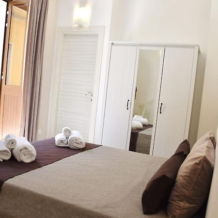 Micca Ospitalita Siciliana Bed and Breakfast Noto Eksteriør billede